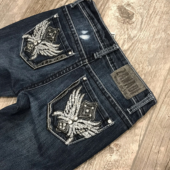 SOLD - Picture 5 of 8